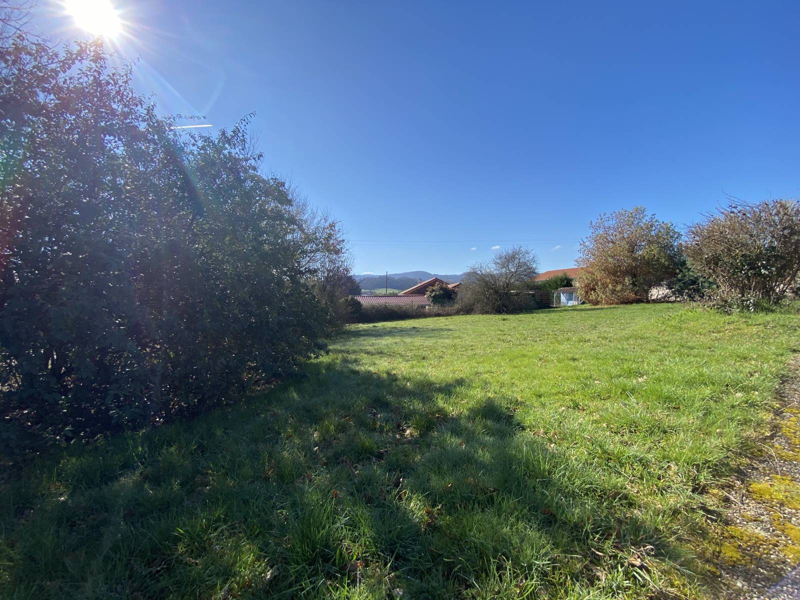 Terrain plat à bâtir libre constructeur à Vindry-sur-Turdine