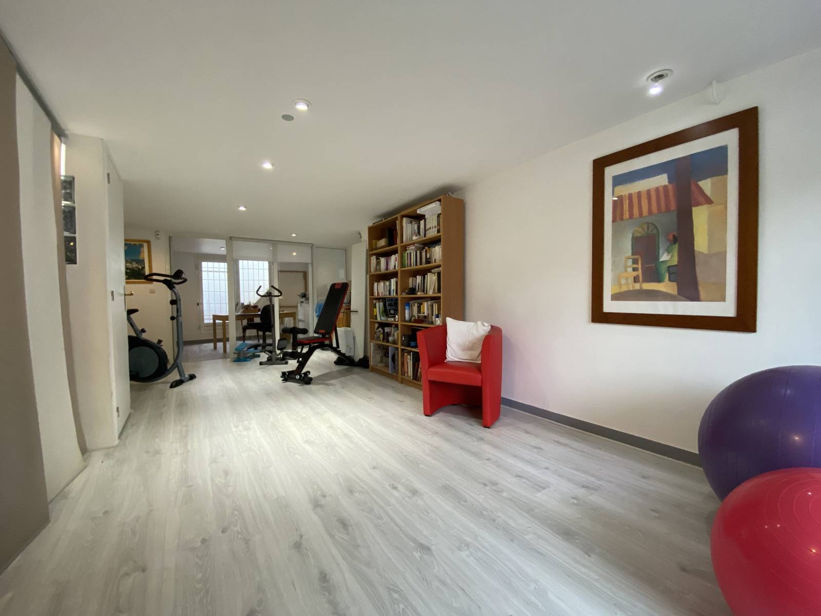 A saisir : Maison individuelle avec joli terrain et piscine à Collonges-au-Mont-d'Or
