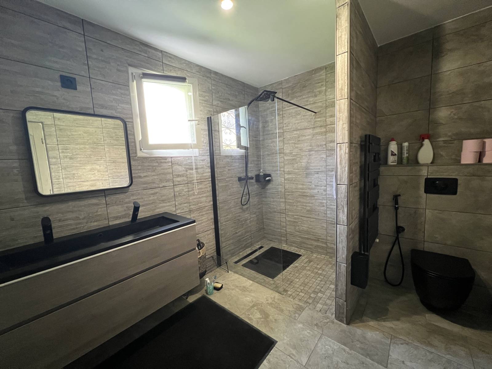 Genay, secteur Proulieu maison 3 chambres