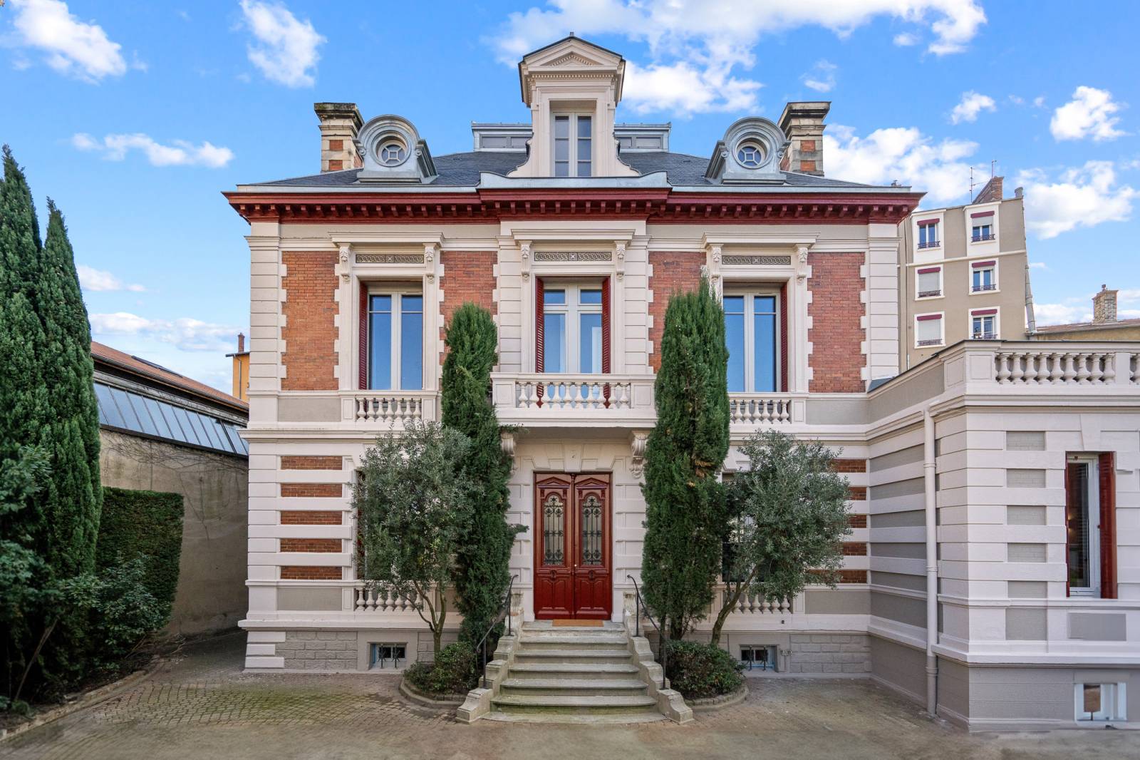 Ancien Hôtel Particulier spécial investisseurs