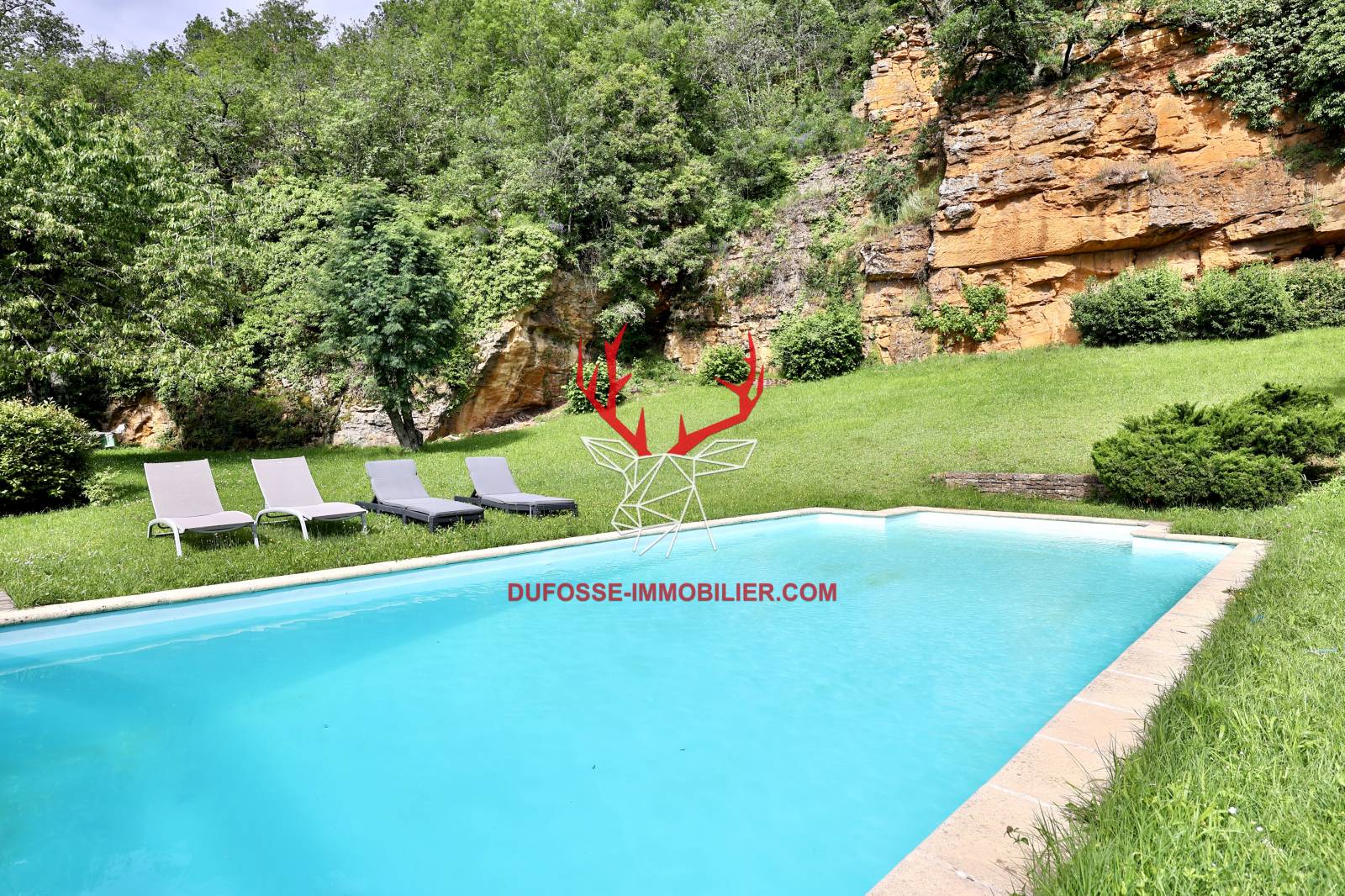 Piscine de 5X10 chauffée - Carrière en pierres dorées