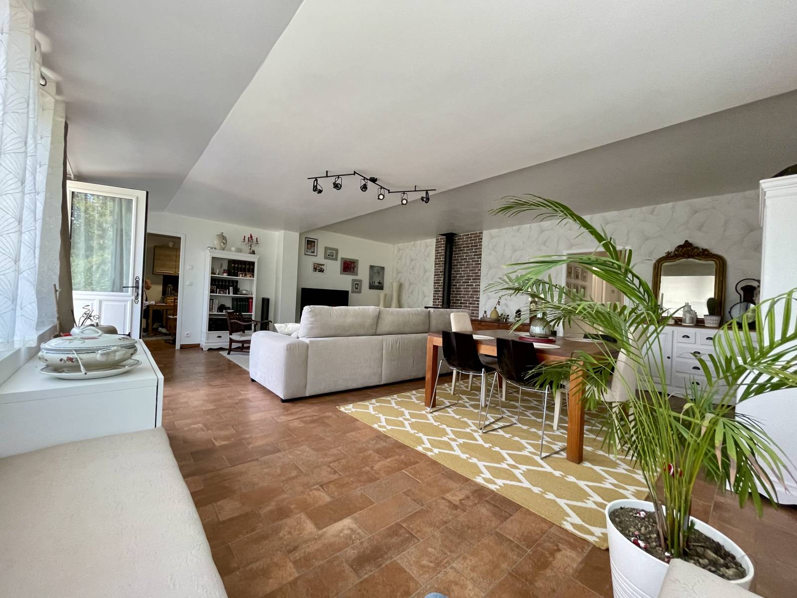 Maison en parfaite état 4 chambres 