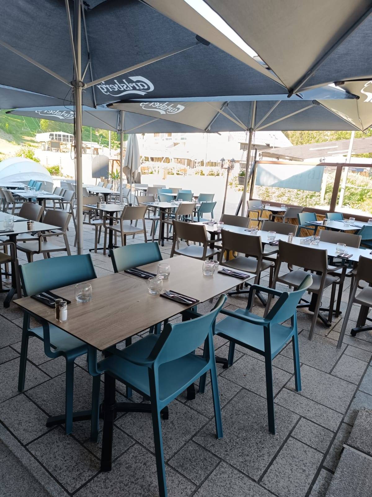 La Joue du Loup Front de Piste, Restaurant rentabilité assurée avis google 4,7 Rare