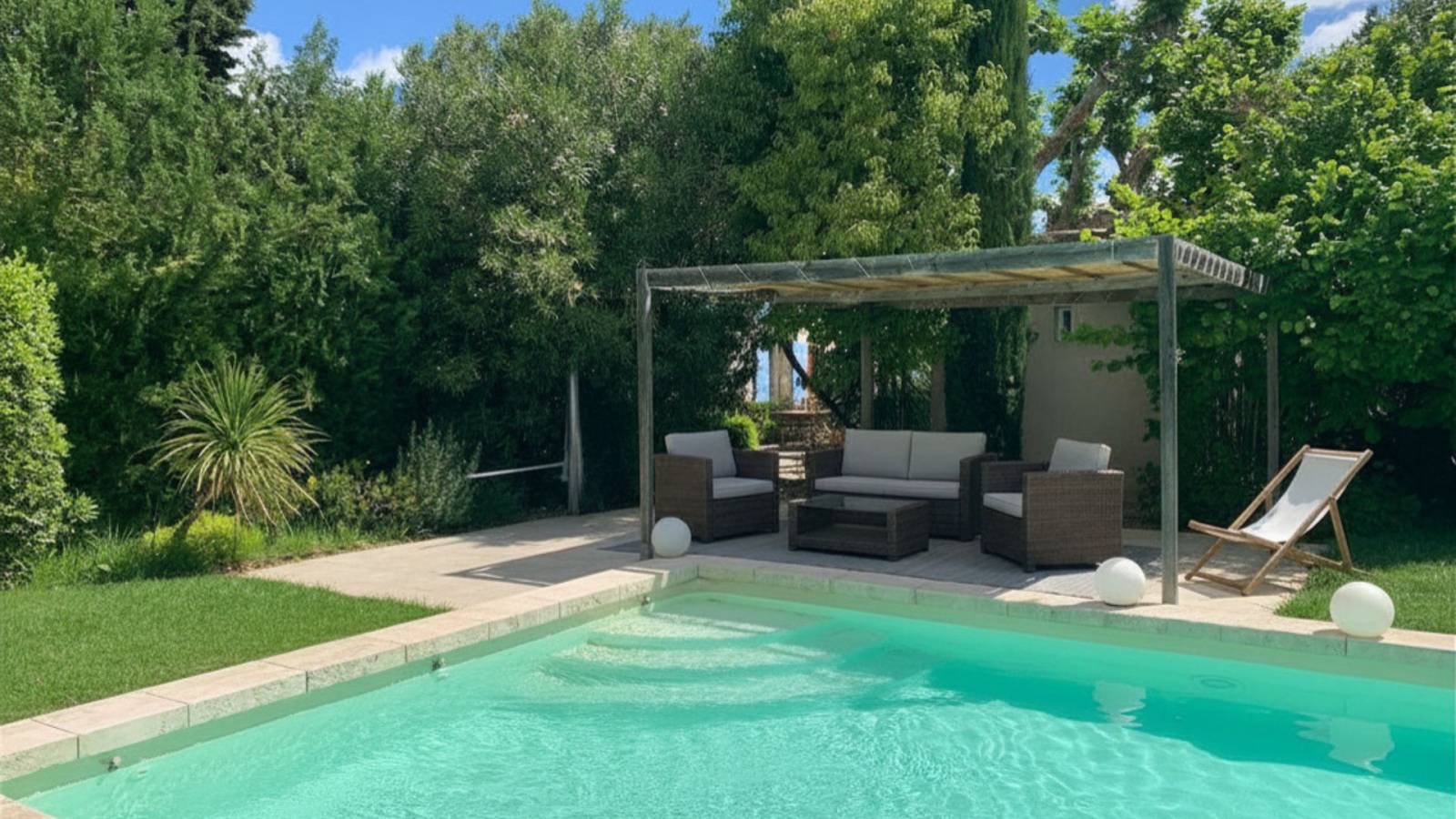 Mas provençal de caractère avec installations équestres - Alpilles