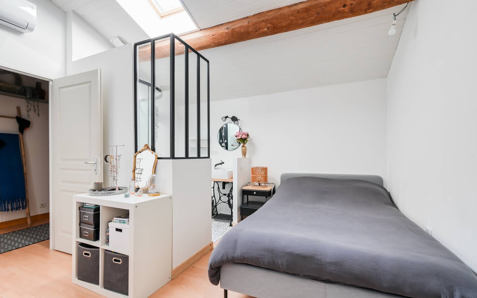 Saint-Georges-de-Reneins- suite parentale +4 chambres
