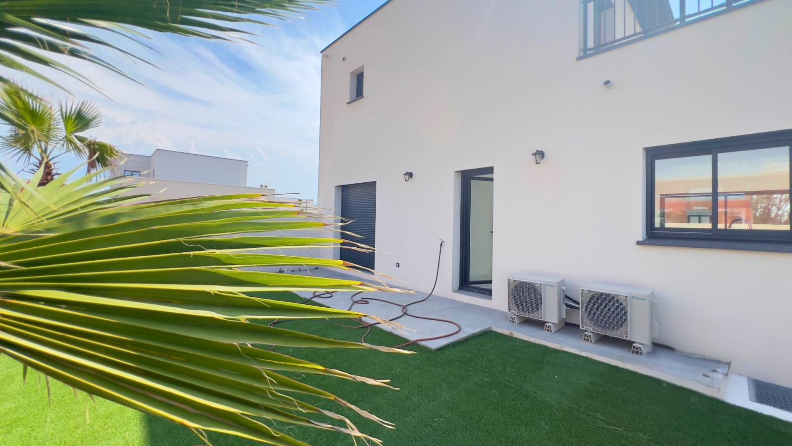 Villa récente proche Béziers idéalement située à deux pas des plages