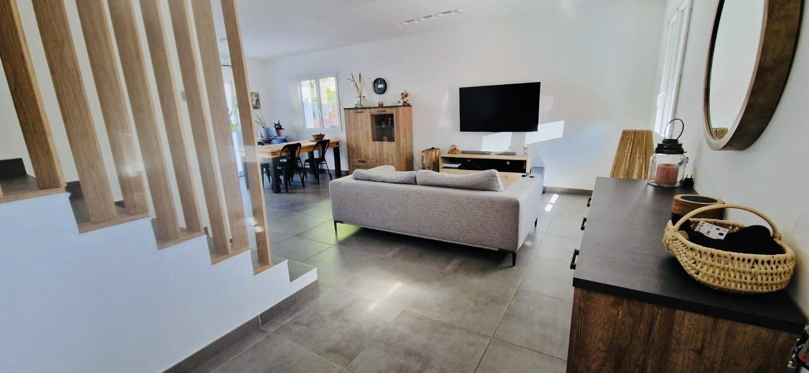 Maison moderne de type 4 avec jardin et garage (38440)