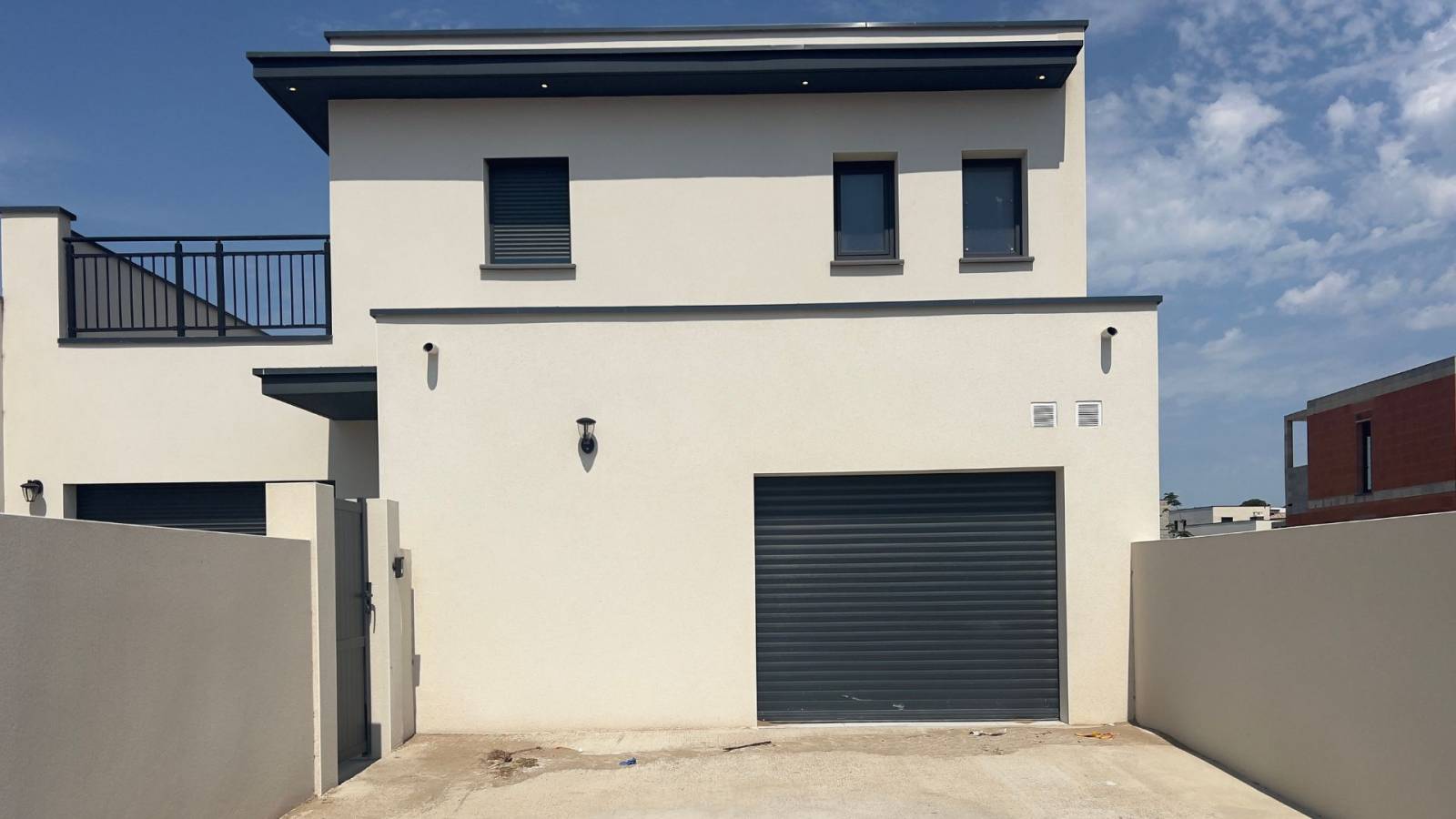 Villa récente proche Béziers idéalement située à deux pas des plages