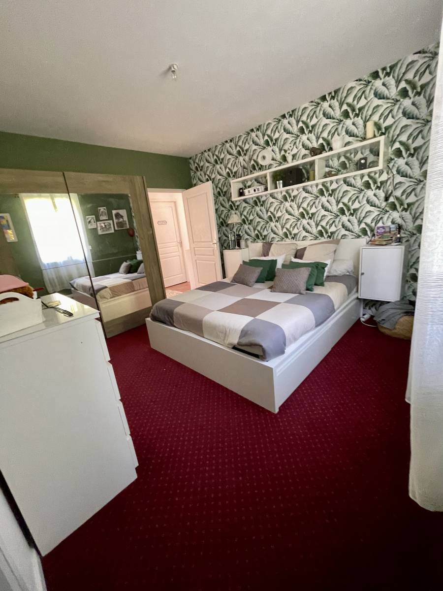 Maison avec grand séjour 