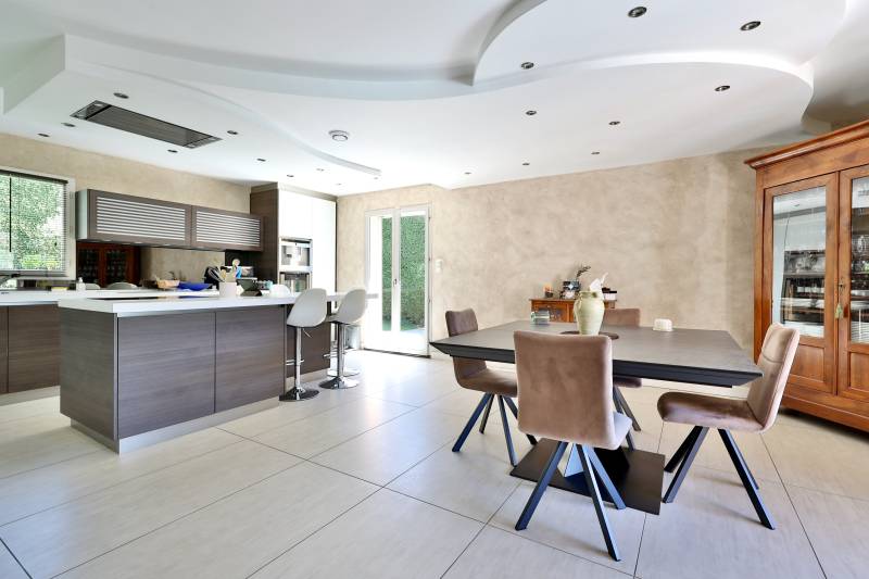 Lentilly maison 6 pièces 185 m² avec piscine