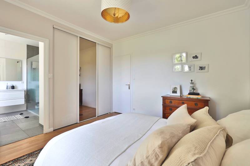Maison 222 m² avec vue Sud Ouest  dans les Monts d'Or, limite saint-Didier-au-Mont-d'or