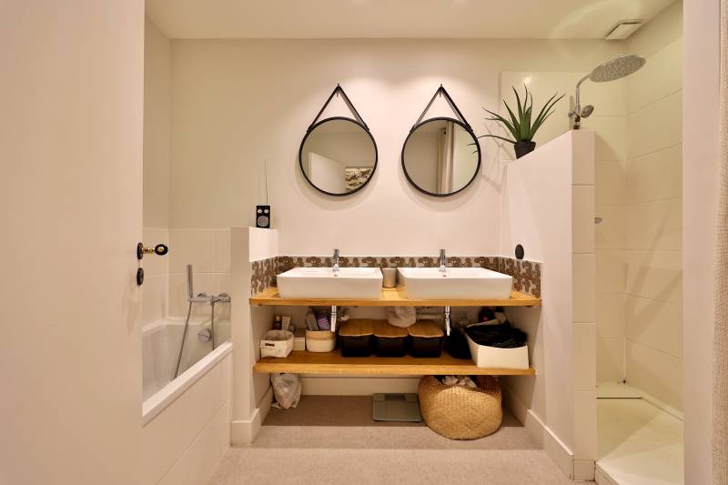 appartement T4 meublé au coeur de LYON 6