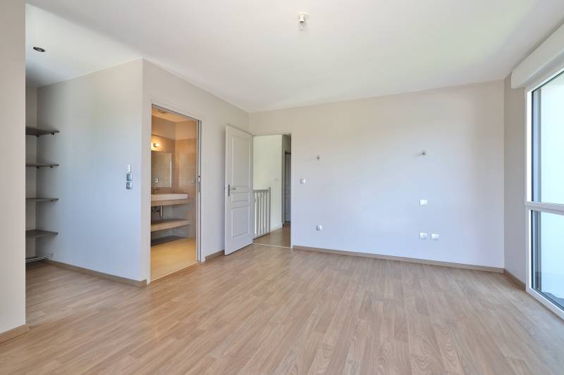 MAISON AVEC DRESSING