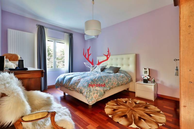 La Tour-de-Salvagny maison 5 chambres + annexes – 262 m² au sol