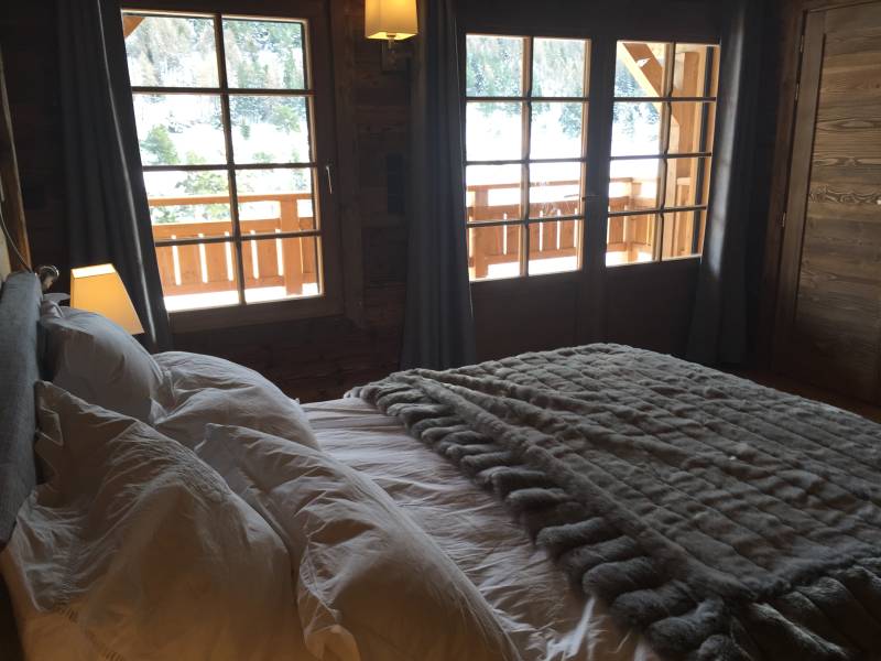 La Joue du Loup, Dévoluy, superbe chalet 4 chambres au calme sans vis-à-vis