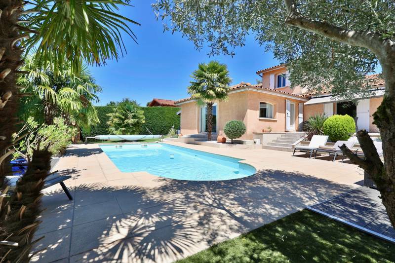 Lentilly maison 6 pièces 185 m² avec piscine