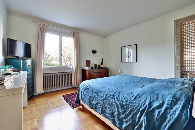 Maison Lyon 9 Monts d'Or 4 ou 5 chambres au calme avec beau jardin