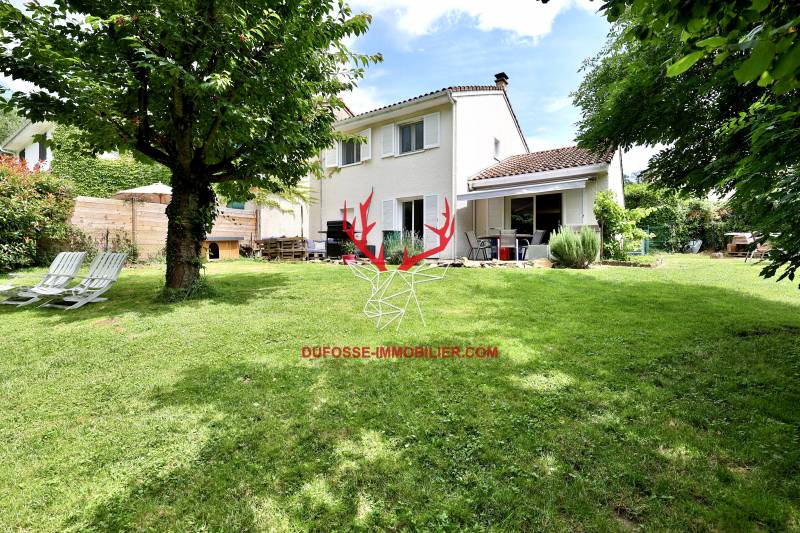 Maison dans domaine privilégié Lissieu Bois Dieu 