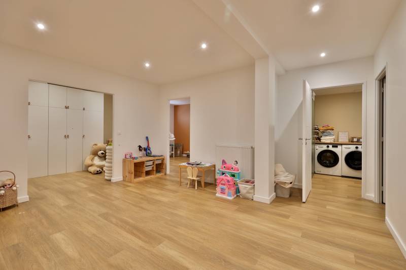 La Tour-de-Salvagny - villa contemporaine 190 m² - 5ch