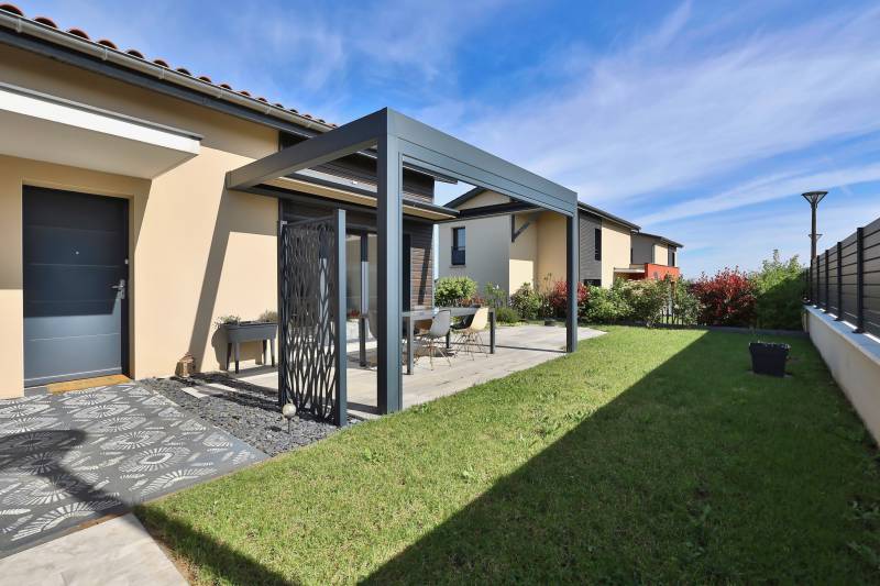 La Tour-de-Salvagny - Maison 5 pièces 143 m²