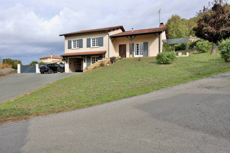 Villa sans vis à vis 3 chambres sur grand sous-sol Liergues