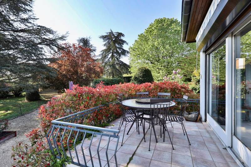 La Tour-de-Salvagny maison 5 chambres + annexes – 262 m² au sol