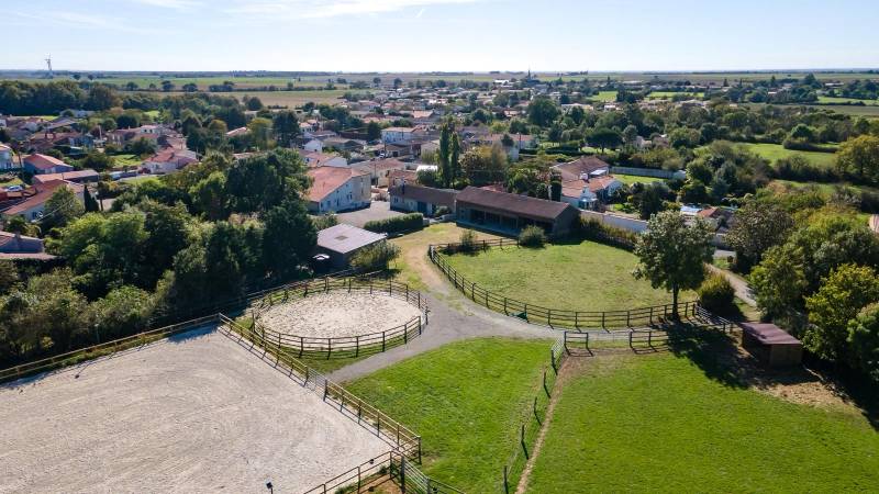 Vendée - Coup de cœur assuré pour cette propriété équestre de 6 hectares