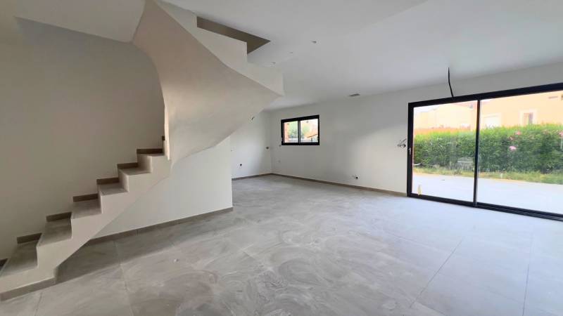 Jolie villa de 4 chambres Nissan-Lez-Enserune entre Béziers et Narbonne