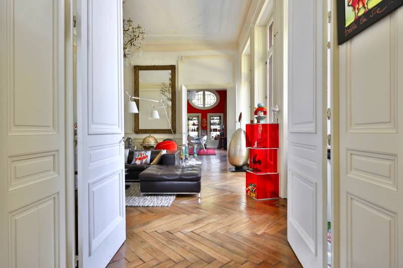 Saint-Germain-au-Mont-d'Or, spectaculaire T4 de 176 m2 en rez-de jardin