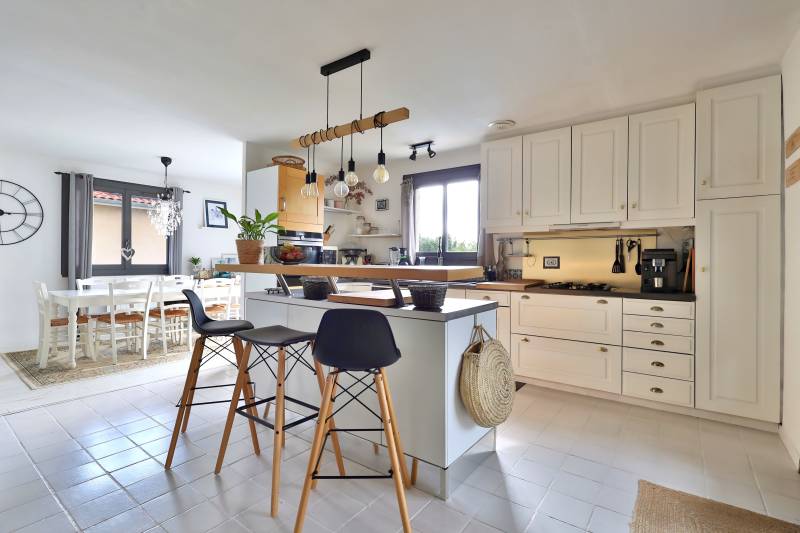 La Tour-de-Salvagny maison familiale 180 m² – 6 chambres