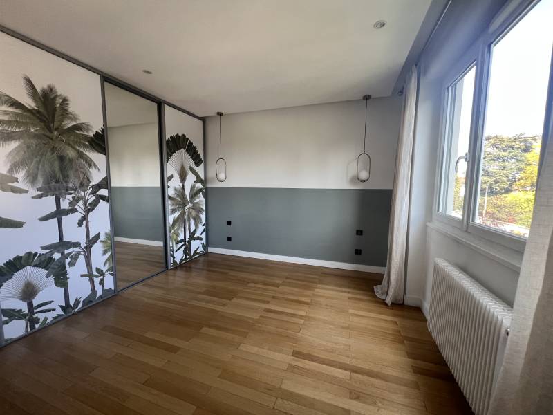 Tassin-la-Demi-Lune, centre, T4 traversant