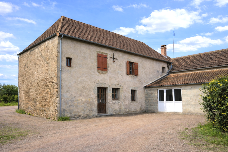 VEROSVRES - Maison de charme 4/5 ch 160 m² - Terrain 1839 m²