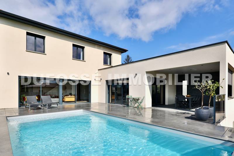 La Tour-de-Salvagny, villa contemporaine 5 ch secteur prisé