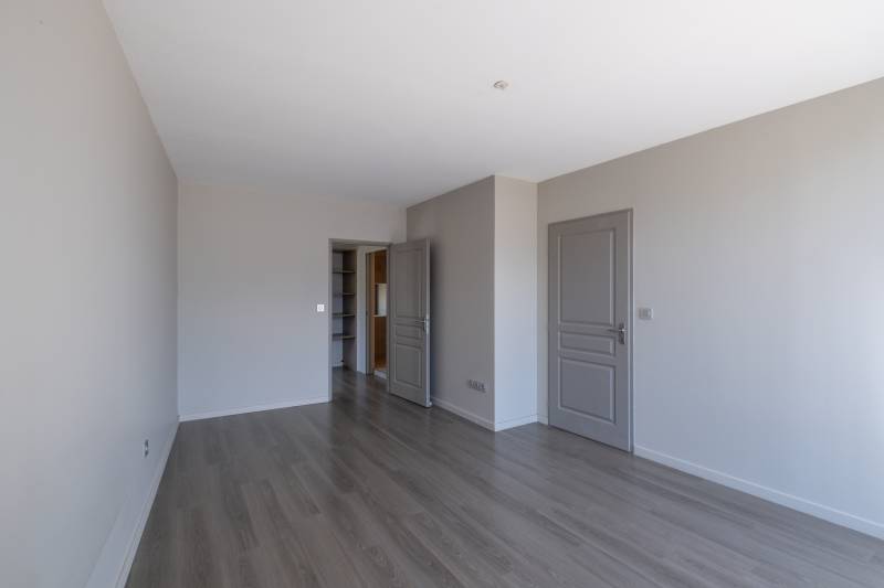 MAISON T5
