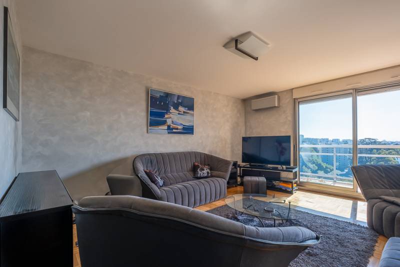 Caluire-et-Cuire T4 grand salon salle à manger