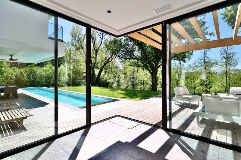 Maison de luxe Tassin-la-Demi-Lune avec vue dégagée imprenable, grande piscine, calme et nature