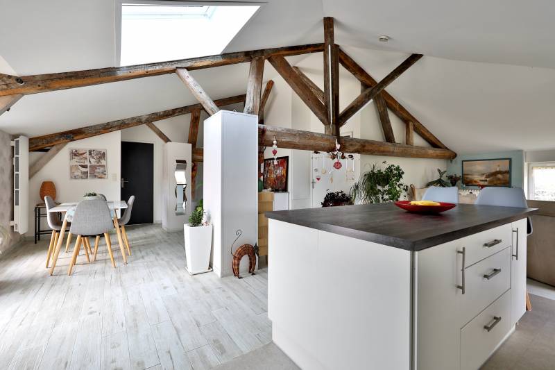 Pièce vie ilot central