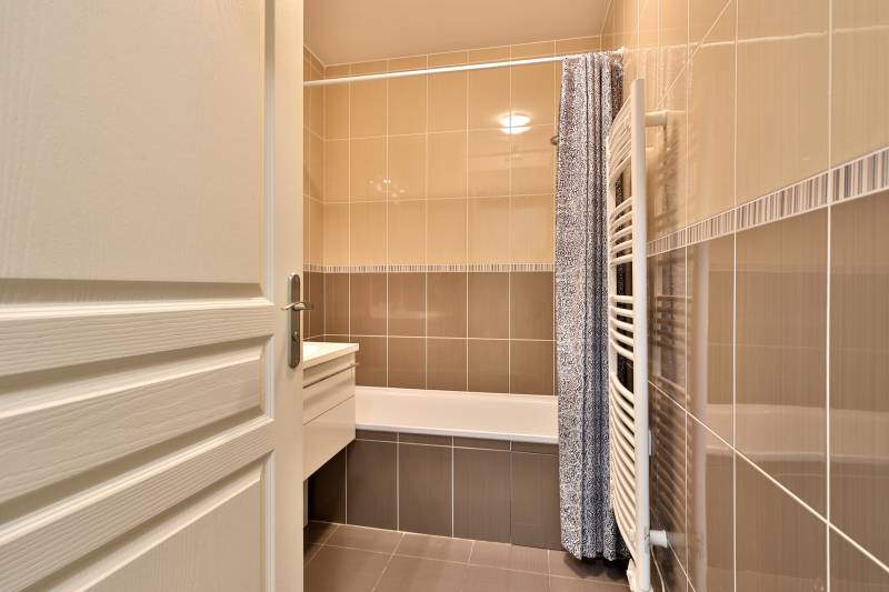 Écully centre T1 récent 28 m²