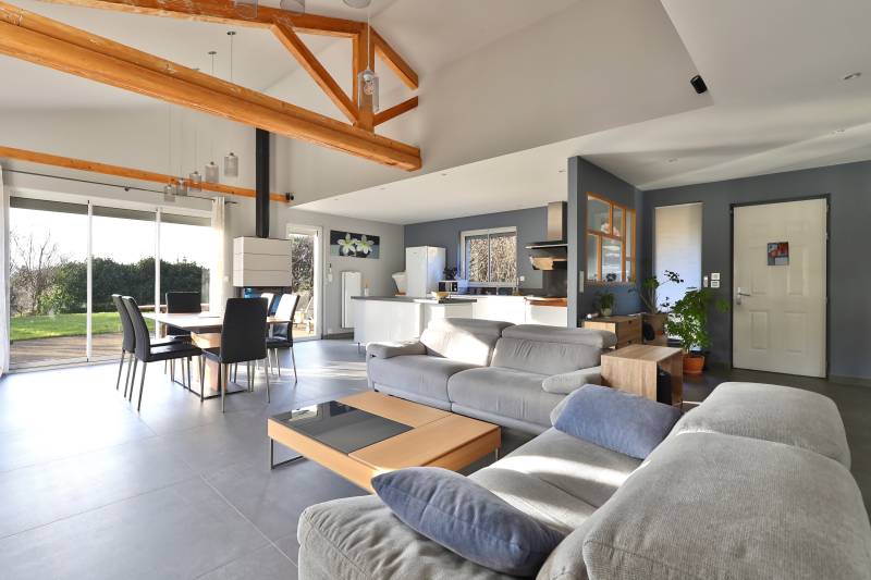 La Tour-de-Salvagny Maison de plain-pied 187 m² – Terrain 1504