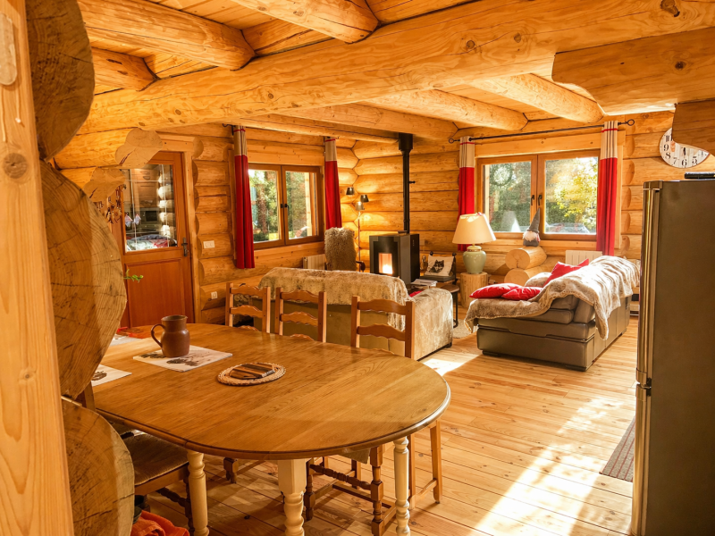 RARE La Joue du Loup, Station de ski, chalet 2021 en fuste 150 m2 avec 5 chambres