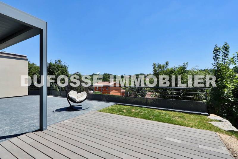 Coup de cœur : maison 5 chambres à vendre à Fontaines-Saint-Martin excellent état