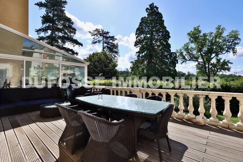 Appartement T5 à Francheville disponible à la vente, cadre d'exception