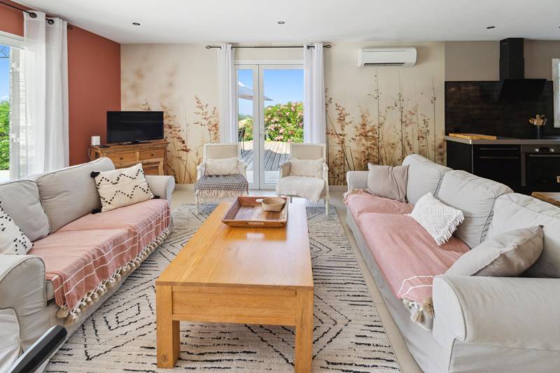 Maison Cogolin proche Saint-Tropez, au calme, vue mer, piscine chauffée, 5 chambres