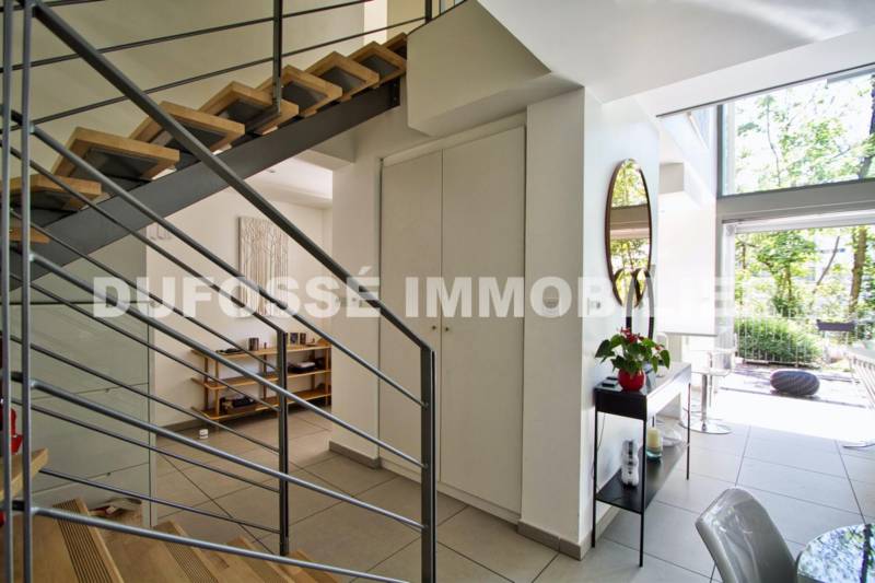 Exclusivité : Appartement T5 Lyon 5ème : rez-de-jardin en duplex