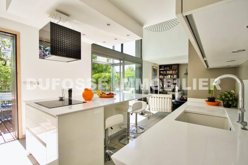 Exclusivité : Appartement T5 Lyon 5 : rez-de-jardin en duplex