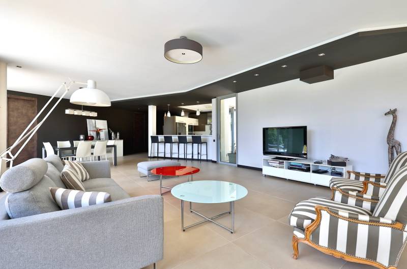 Charbonnières-les-Bains - Villa plain-pied 202 m²