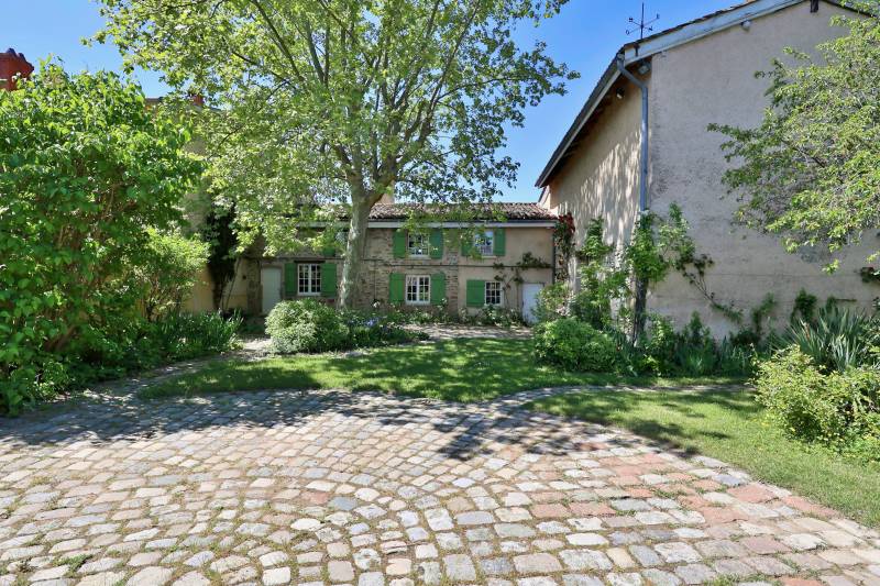 Dommartin propriété de caractère XVIIIe - 258 m² - Piscine