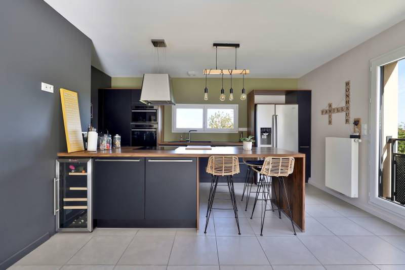 La Tour-de-Salvagny - Maison 5 pièces 143 m²