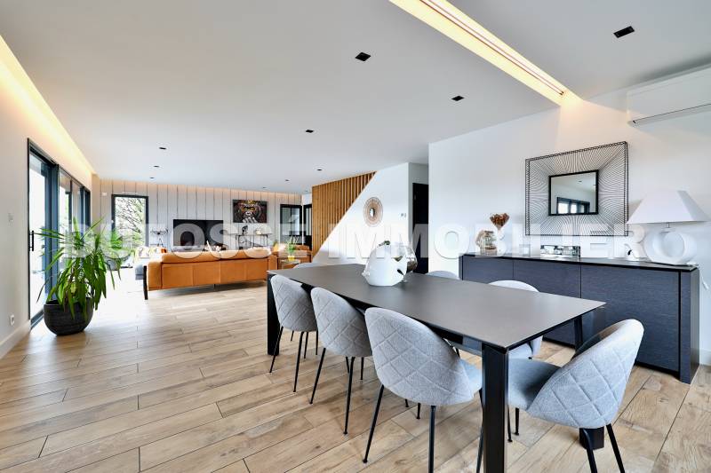 Pièce de vie de 90 m²