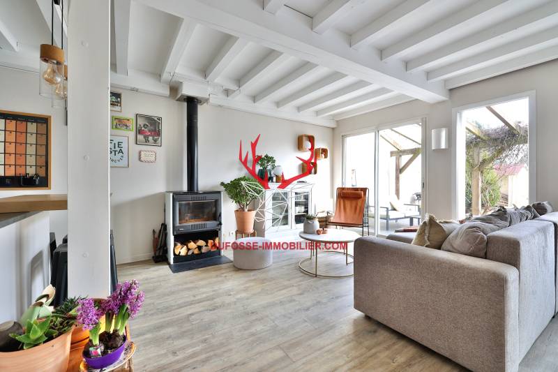 Dommartin, maison 102 m² 3 chambres  proximité centre